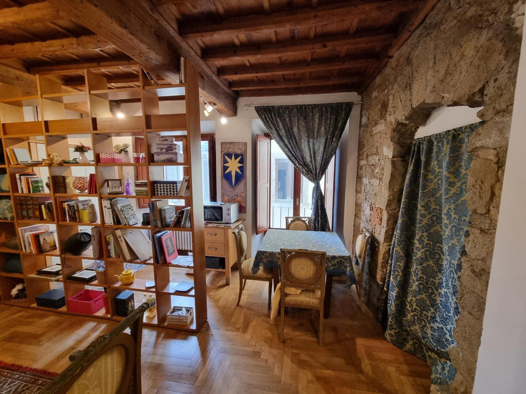 La Sede Dell'arte Monolocale E In Torre Medievale Vicino A Duomo E Piazza Signoria Florencia