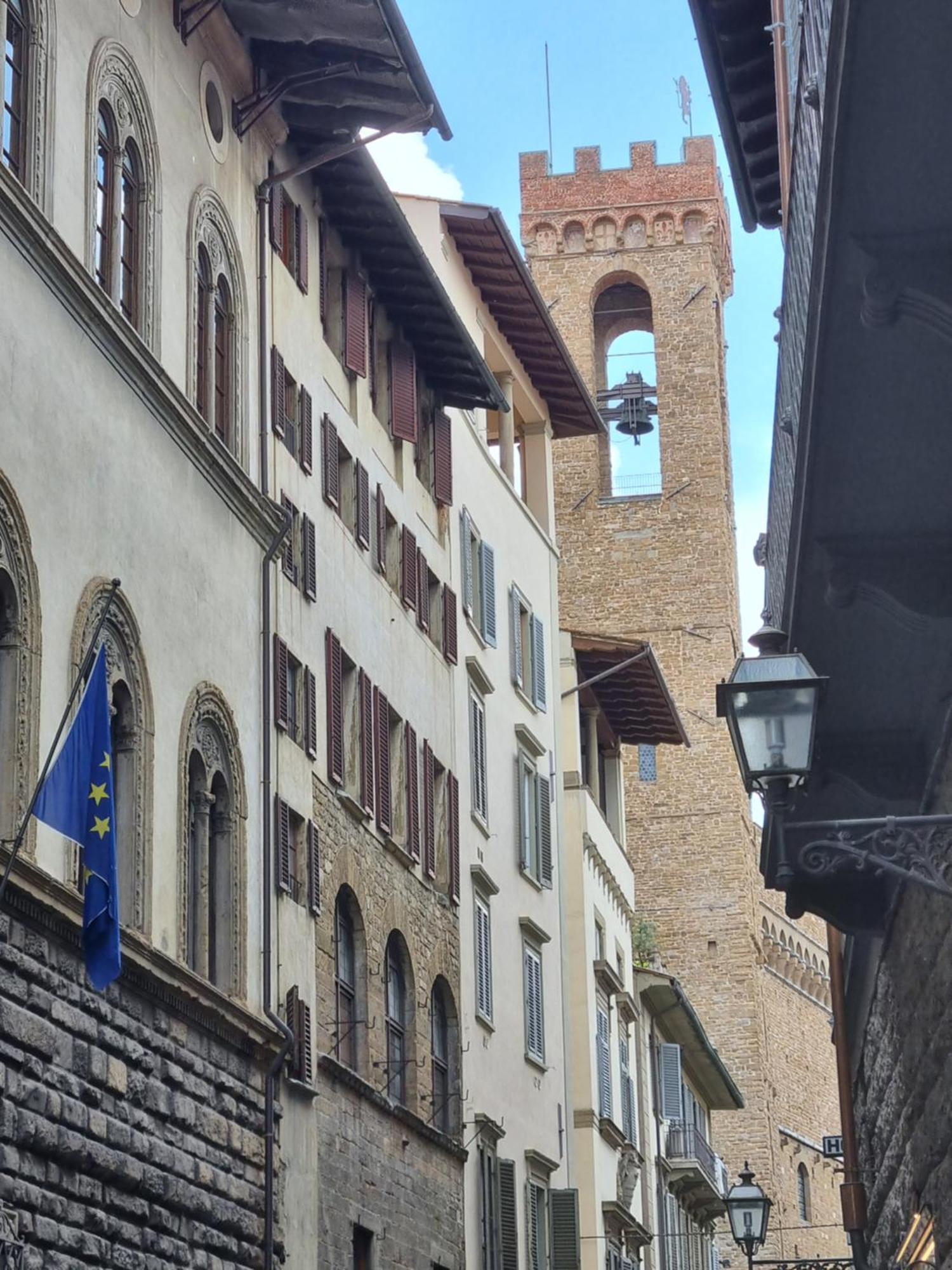 La Sede Dell'arte Monolocale E In Torre Medievale Vicino A Duomo E Piazza Signoria Florencia