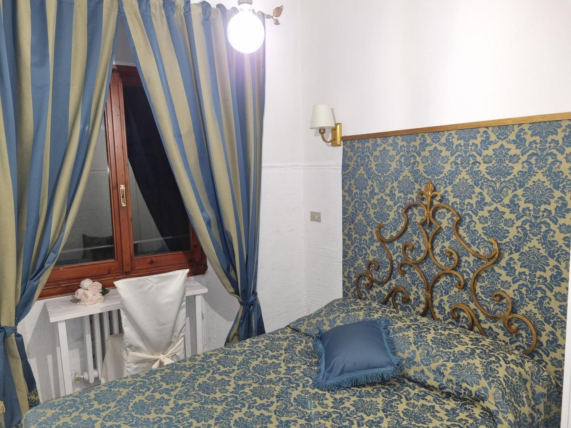 La Sede Dell'arte Monolocale E In Torre Medievale Vicino A Duomo E Piazza Signoria Apartamento