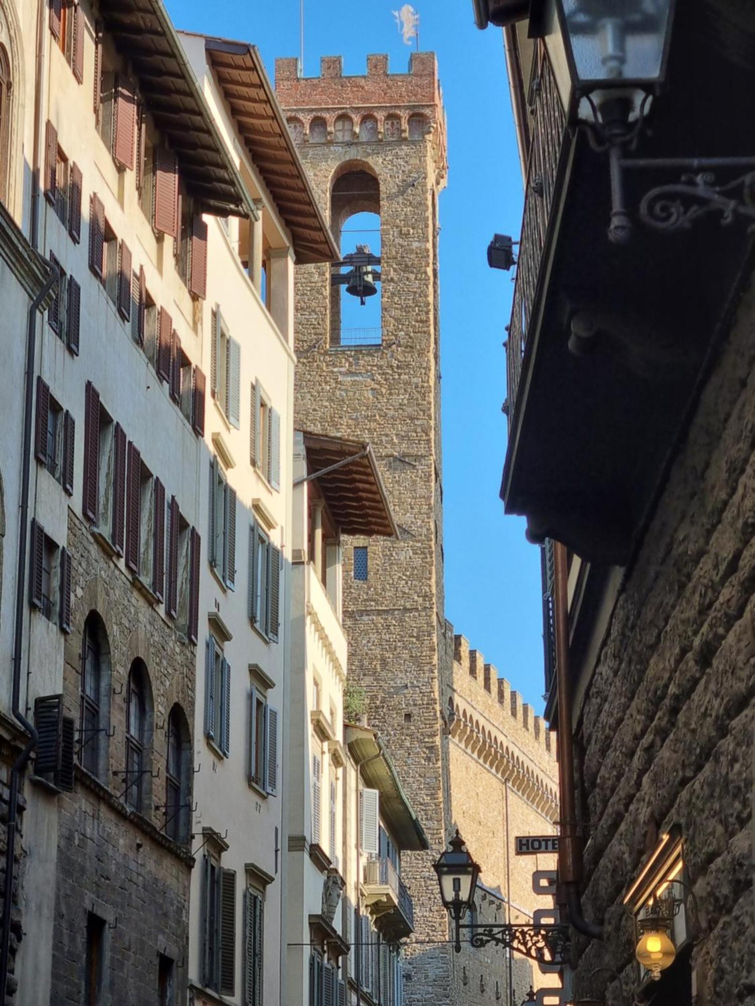 La Sede Dell'arte Monolocale E In Torre Medievale Vicino A Duomo E Piazza Signoria Apartamento